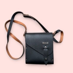 MUD Handmade Black Leather Cork Lining Crossbody Bag‎ Manufacture Under Design